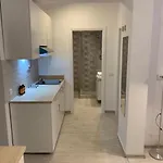 Retreat Luxury Near Presidential Palace Apartament *