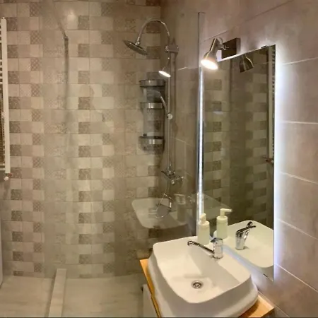 Retreat Luxury Near Presidential Palace Apartment *
