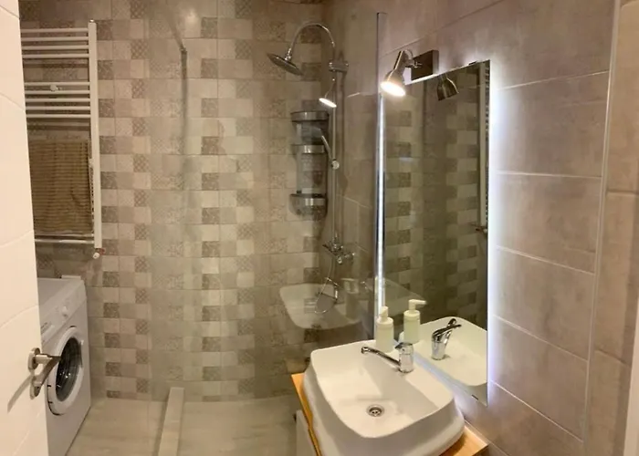 Retreat Luxury Near Presidential Palace Apartament *